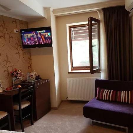 Anticus (adults Only) 3*