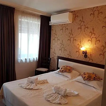 Готель Anticus (adults Only) 3*