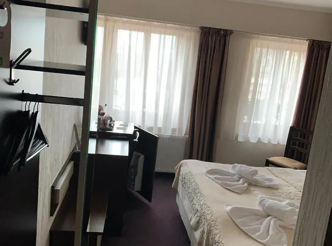 Anticus (adults Only) 3*